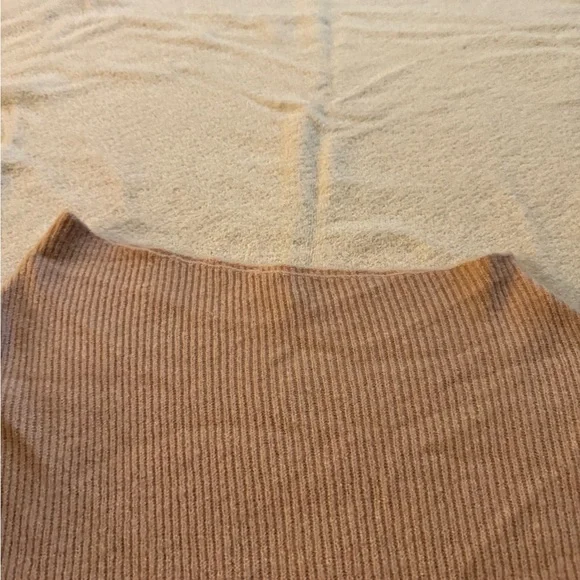 Treasure & Bond Ribbed One Shoulder Sweater - light pink - Picture 3 of 5